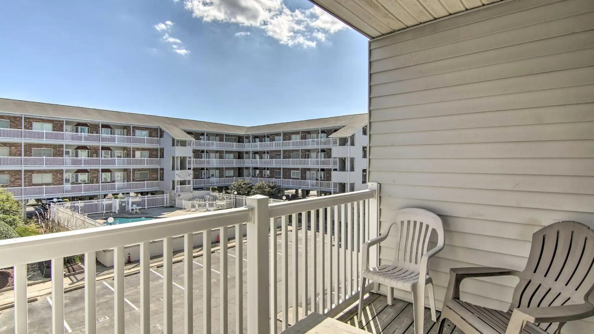 Apartment Ocean City Condo With Pool - Steps To Beach!